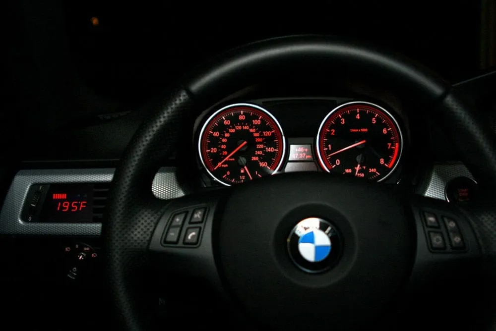 P3 OBD2 Multi-Gauge V2 - BMW E9X (2006-2007)