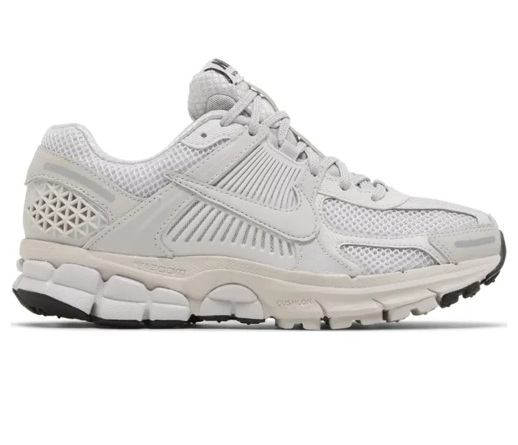 Women's Nike Zoom Vomero (White/Vast Grey)